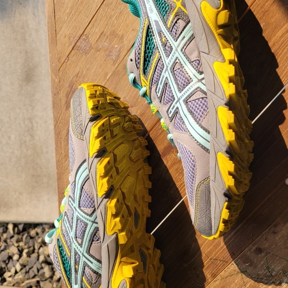 Asics Gel Sonoma ! Woman's size 10 with bonus trav - Picture 4 of 11